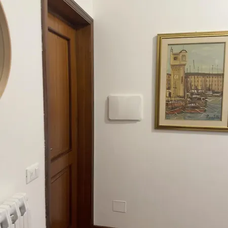 In Albisola Capo A 40m Dal Mare Lägenhet *